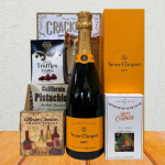 How to Choose Between Wine and Spirits as a Gift: A Simple Guide for Every Occasion